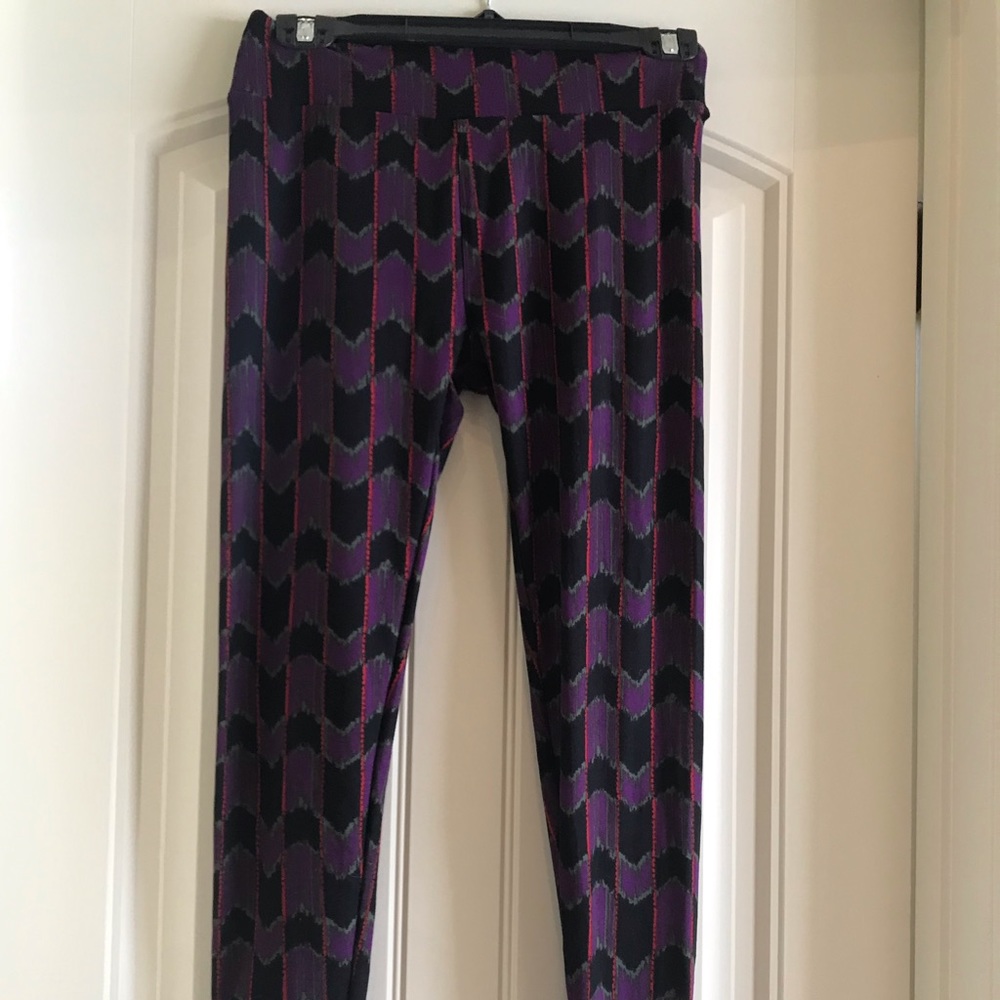 BOGO New without tags lularoe OS leggings
